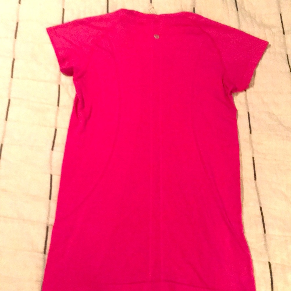 Lululemon swiftly tech top